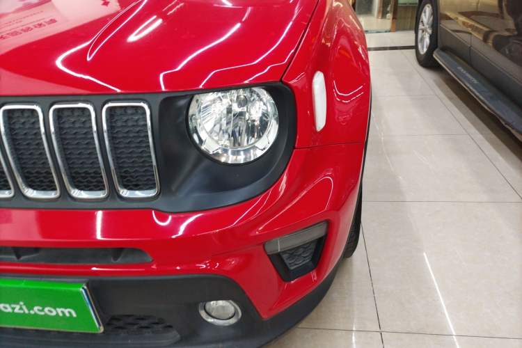 Used Jeep Renegade 2019 220T Automatic Leading Edition
