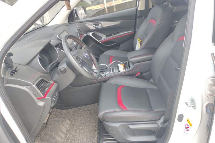 Used CHANGAN CS55 2018 1.5T Automatic Xuan Dong Model China V Standard
