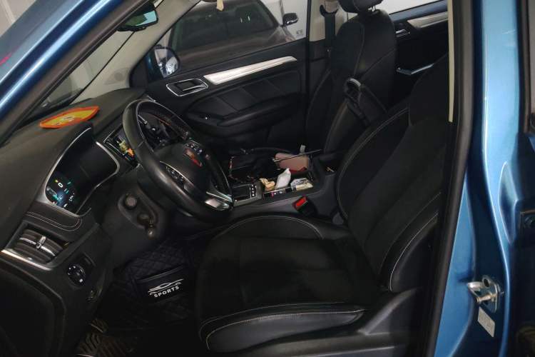 Used Roewe RX5 New Energy 2017 eRX5 50T Hybrid Connected Prestige Flagship Edition
