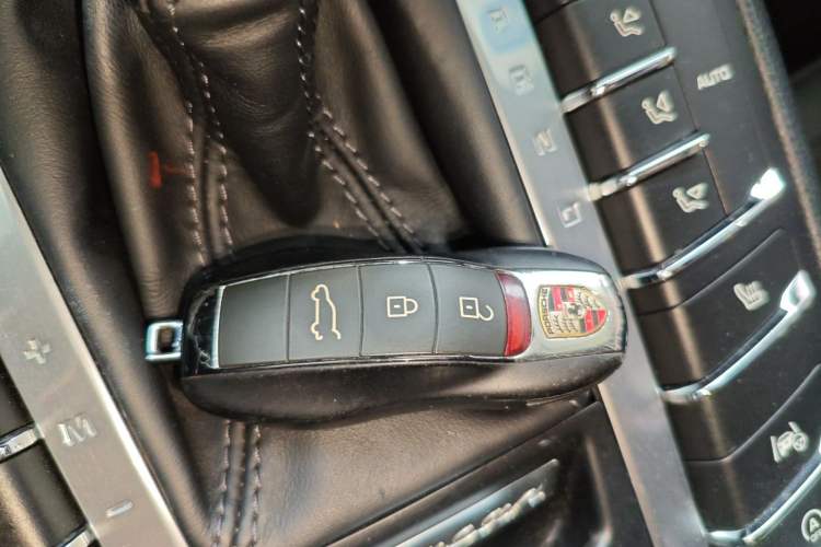 Used Porsche Macan 2018 Macan 2.0T