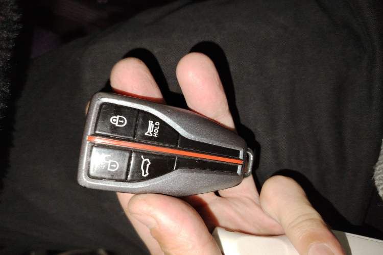 Used Hongqi HS5 2022 Revised Version 2.0T Smart Connect Flagship Edition