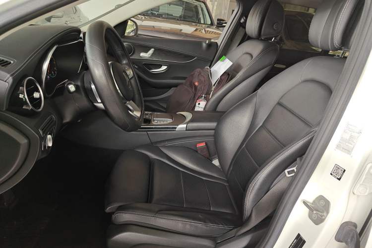 Used Mercedes-Benz C-Class 2021 C 200 L Fashion Edition Sport Version Left Front Seat