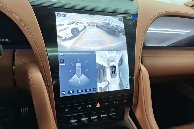 Used Yangwang U8 2023 Luxury Edition
