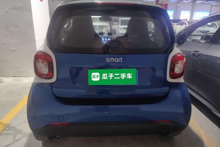 Used smart fortwo 2019 0.9T 66kW Hardtop Wind Power Edition China VI