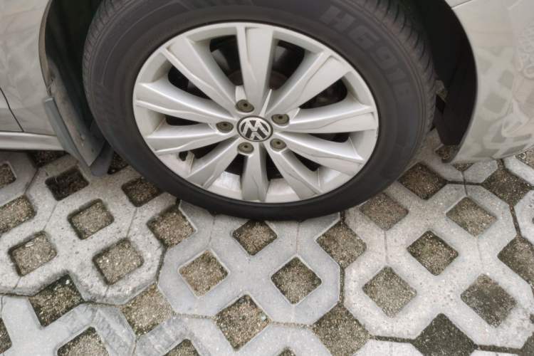 Used Volkswagen Sagitar 2014 Revised Version 1.6L Automatic Comfort Edition
