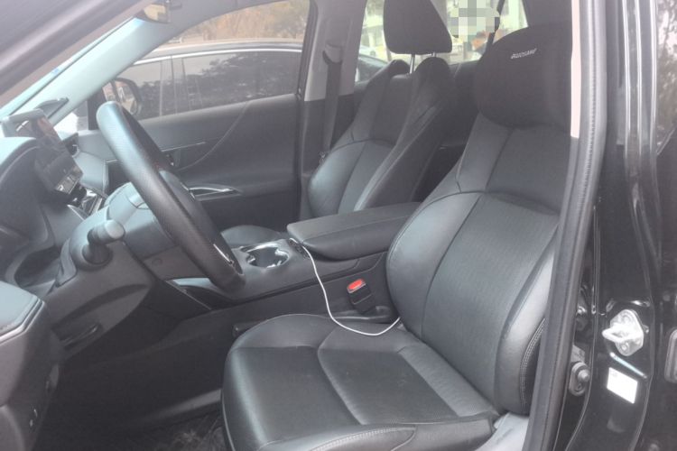 Used Toyota Venza 2023 2.0L CVT Two-Wheel Drive Prestige Version Left Front Seat