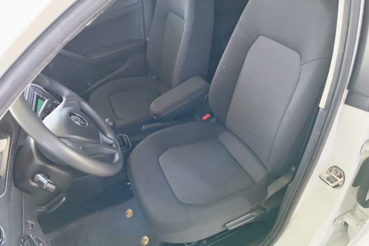 Used Volkswagen Jetta 2019 Dream Edition 1.4L Manual Fashion Version
