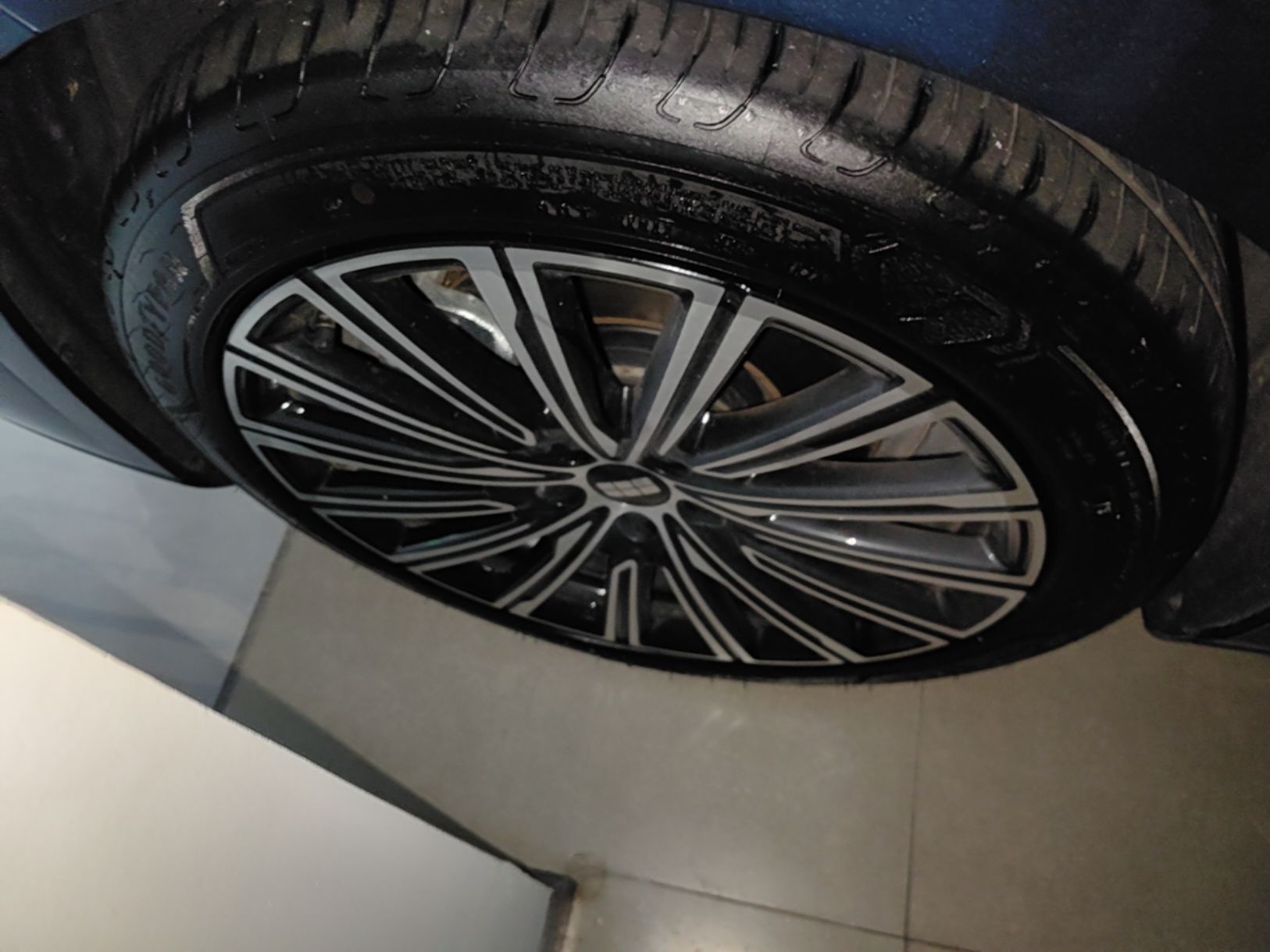 Geely Galaxy 8 2025 130km EM-P Starship Edition — снимка 10