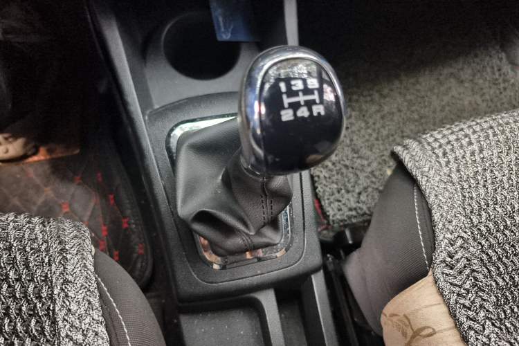 Used Dongfeng Aeolus AX3 2016 1.5L Manual ZhiKu Model
