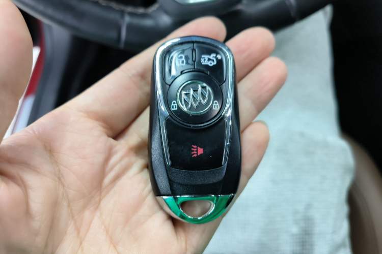 Used Buick Regal 2017 28T Luxury Edition Interior 1