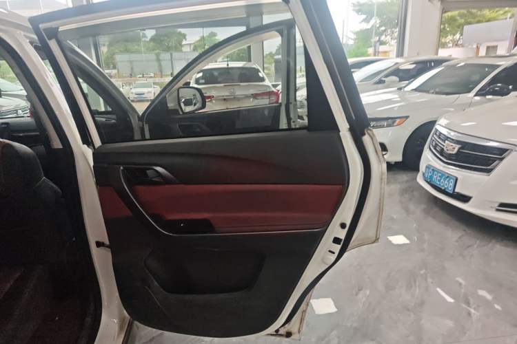 Used FORTHING T5L 2020 1.5T Automatic Luxury 7-Seater China VI Standard