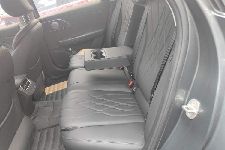 Used Chery Fengyun A8L 2025 1.5 TGDI 145 km Luxury Version Left Rear Seat