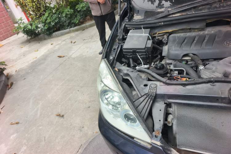 Used Buick GL8 2014 2.4L Classic Edition
