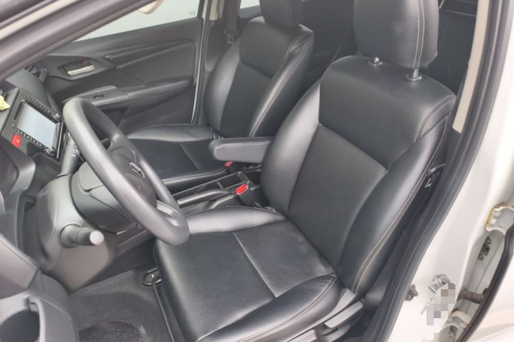 Used Honda Fit 2014 1.5L LX CVT Comfort Model Left Front Seat