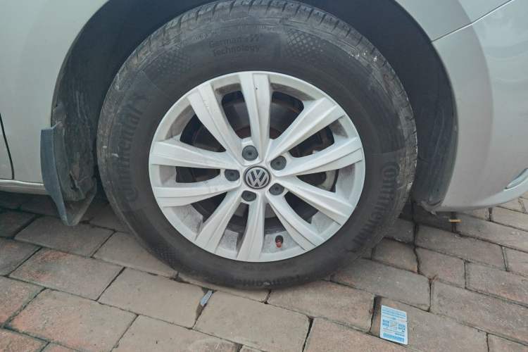 Used Volkswagen Bora 2016 1.6L Manual Fashion Edition
