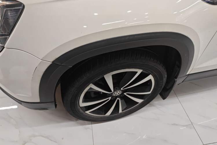 Used Volkswagen Tharu 2020 280TSI Two-Wheel Drive Luxury Edition China VI Standard