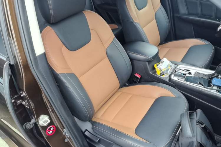 Used Geely Auto Vision X6 2016 1.3T CVT Luxury Model Right Front Seat