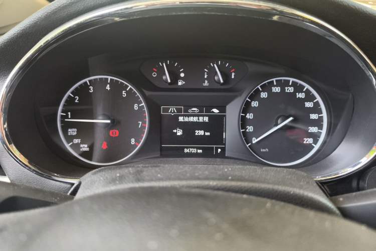 Used Buick Encore 2017 18T Automatic Two-Wheel Drive Urban Fashion Model
