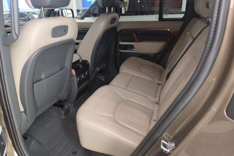 Used Land Rover Defender 2020 110 P400 Dark Special Edition Left Rear Seat