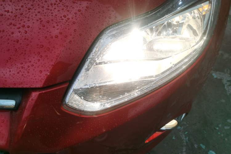 Used Ford Focus 2012 Hatchback 1.6L Automatic Fashion Edition
