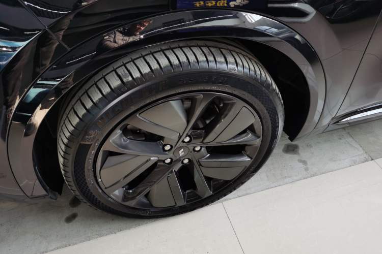 Used Li Auto L9 2024 Ultra Model
