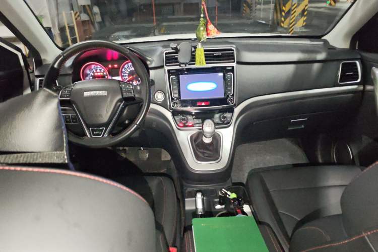 Used Haval M6 2017 1.5T Manual Two-Wheel Drive Elite Model
