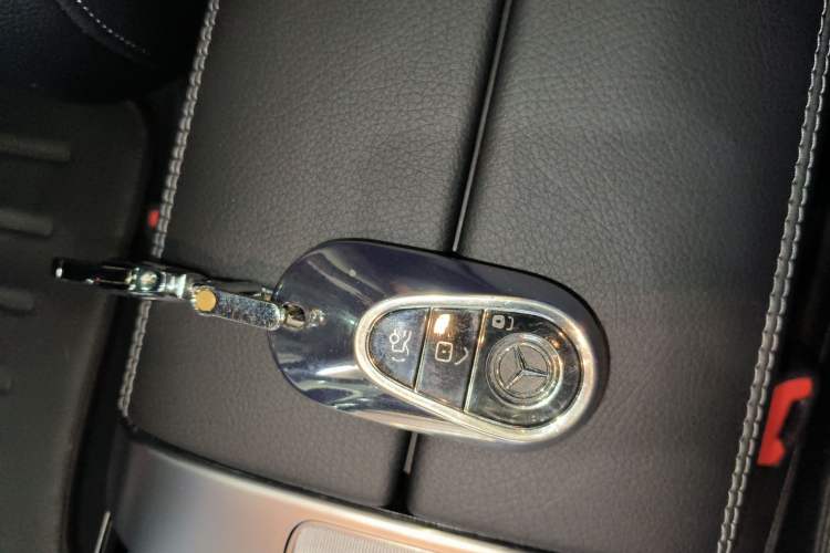 Used Mercedes-Benz GLC Coupe 2024 GLC 260 4MATIC Coupe SUV
