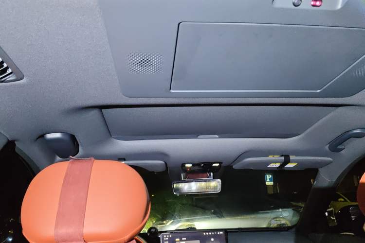 Used Dongfeng eπ eπ008 2025 636Ultra LikeYi Edition 6-Seater Headliner