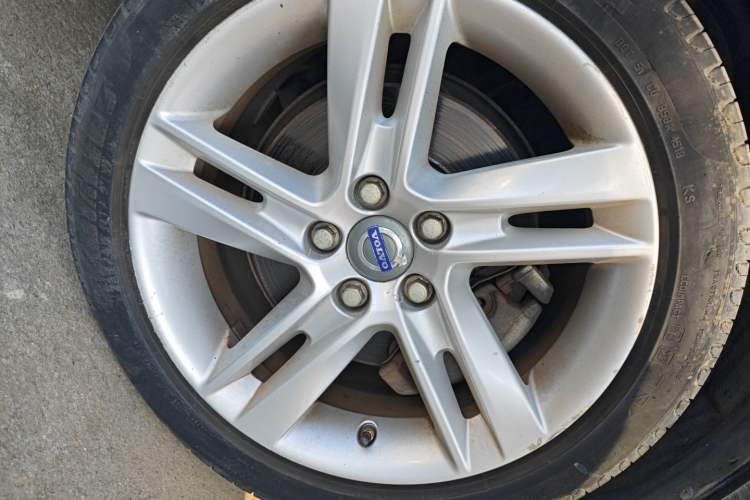 Used Volvo S60 2014 T5 Zhiyi Edition
