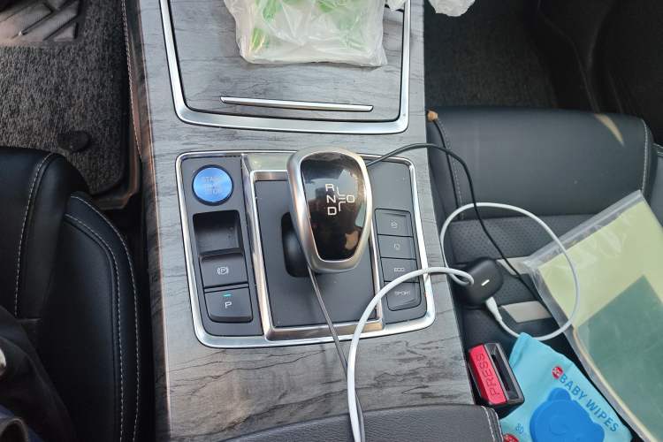 Used BYD Qin Pro New Energy 2018 EV500 Smart Connect Elite Model Gear Lever