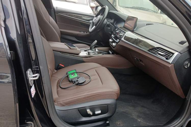 Used BMW 5 Series 2018 525Li M Sport Package