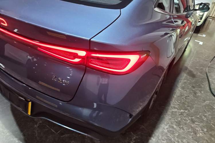 Used BYD Seal 06 New Energy 2024 DM-i 80KM Luxury Model Right Rear Taillight