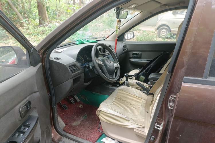 Used Wuling Hongguang 2014 1.5L S Standard Version