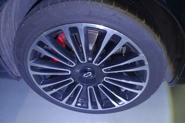 Used Hima AITO M9 2024 All-Electric Ultra Version 100 kWh 6-Seater Model
