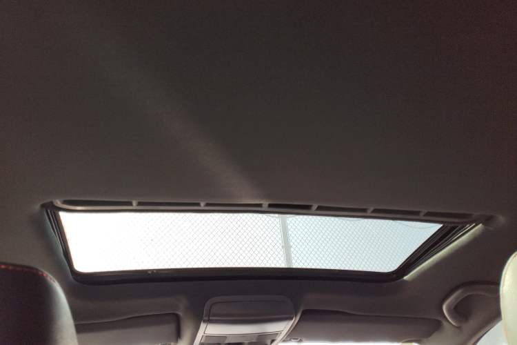 Used Volkswagen Sagitar 2013 2.0 TSI GLI