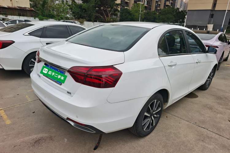 Used Geely Auto Emgrand 2019 Leading Edition 1.5L CVT Upward-Connected Model China VI Standard
