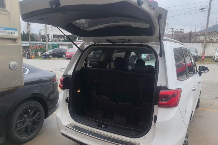 Used JAC Refine R3 2018 1.6L Manual Luxury Model