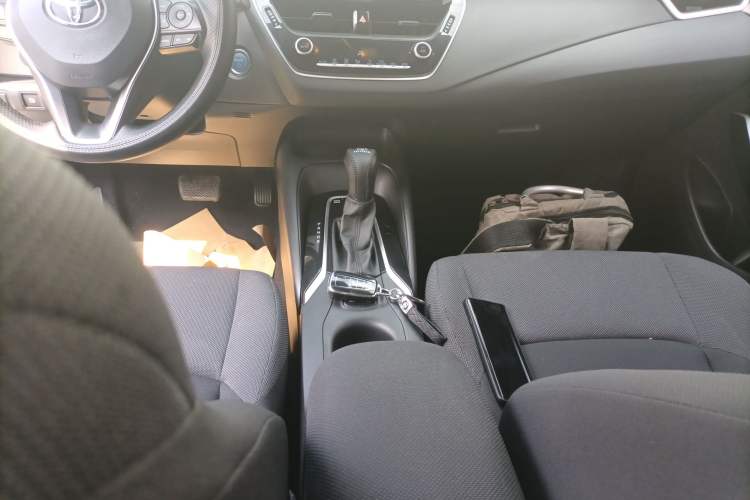 Used Toyota Levin 2021 Dual-Motor 1.8H E-CVT Leading Edition Gear Lever