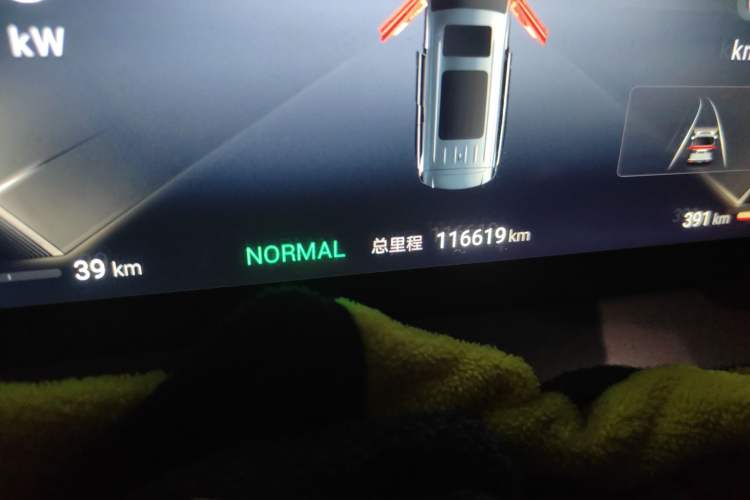 Used Denza D9 2022 DM-i 970 Four-Wheel Drive Prestige Model
