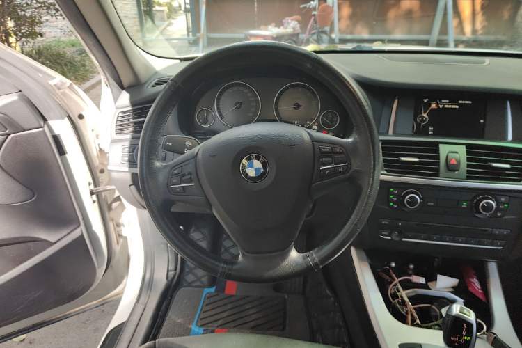 Used BMW X3 2016 sDrive20i
