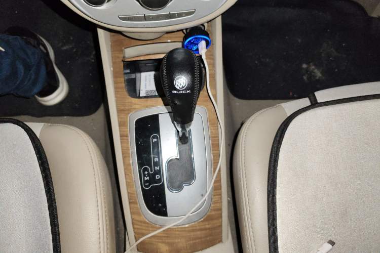 Used Buick Excelle 2015 1.5L Automatic Classic Model
