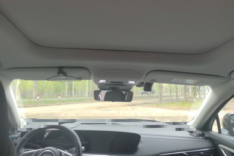 Used Buick Envision 2025 Encore Plus 28T Two-Wheel-Drive Platinum Edition
