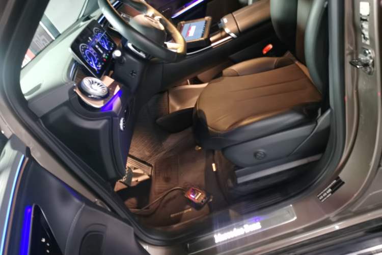 Used Mercedes-Benz EQE SUV 2023 350 4MATIC Pioneer Edition