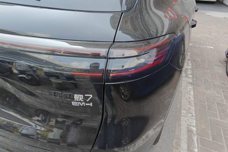 Used Geely Galaxy Galaxy Xingjian 7 EM-i 2025 120km Exploration+ Version