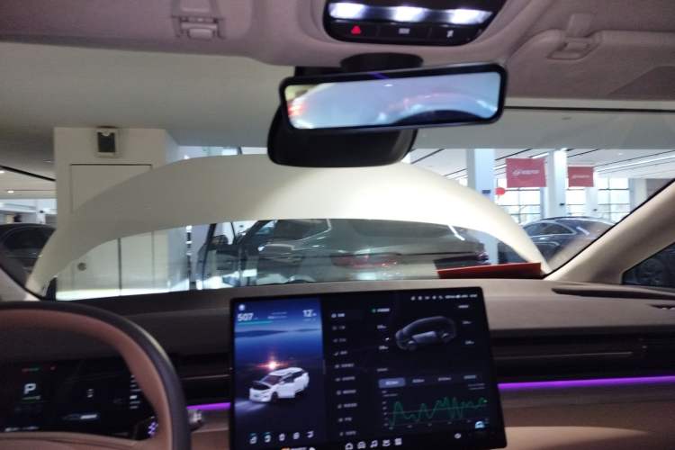 Used XPeng X9 2025 740 Ultra-Long Range Max