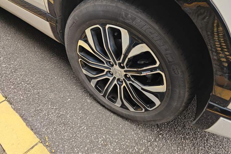 Used Honda Breeze 2021 240TURBO CVT Four-Wheel Drive Prestige Edition Right Front Wheel Hub