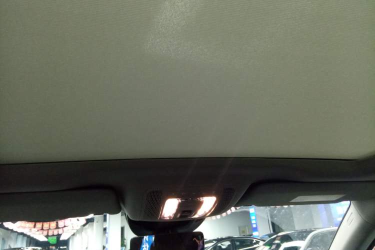 Used Mercedes-Benz GLE 2025 GLE 350 4MATIC Stylish Model
