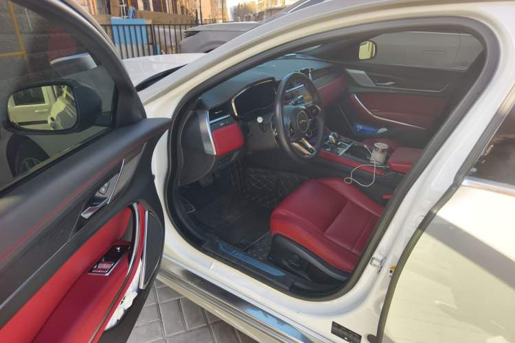 Used Jaguar XFL 2022 XFL 2.0T P250 Two-Wheel-Drive Elite Sport Edition
