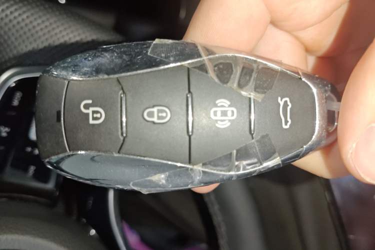 Used Hongqi HS7 PHEV 2024 2.0T PHEV Four-Wheel Drive Flagship Edition 6 Seats