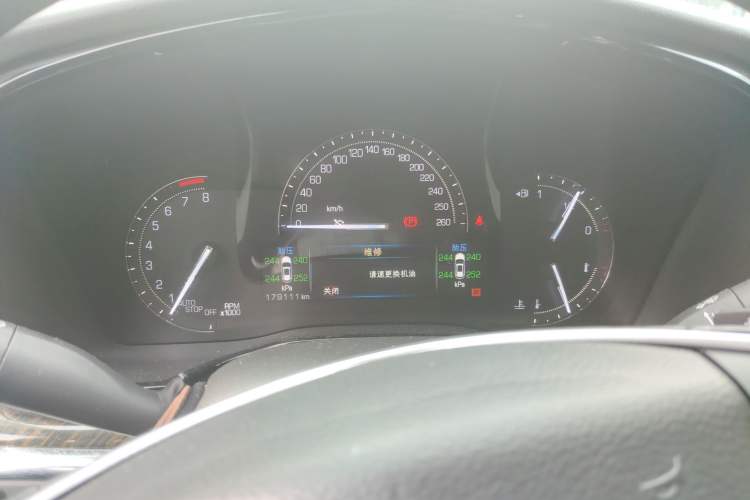 Used Cadillac XT5 2016 25T Luxury Model
